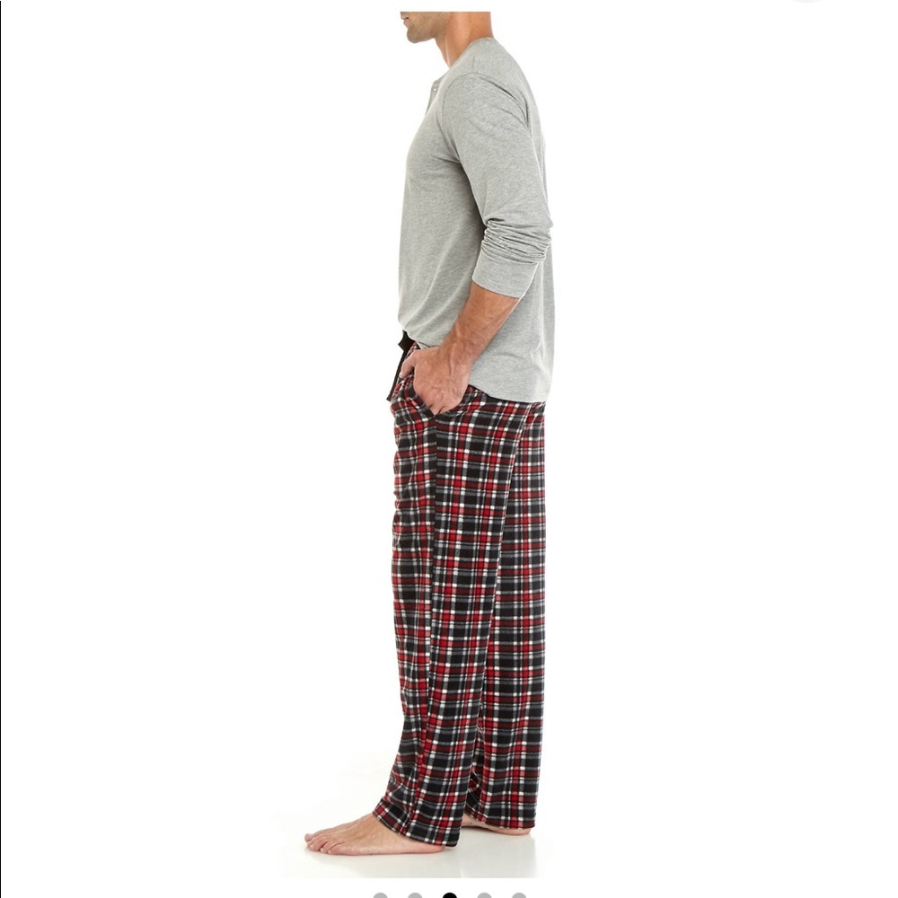 IZOD - Picture 3 of 4
